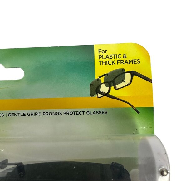 Foster Grant Solar Shield Polarized Clip-On Sunglasses 52mm Scratch-Resistant - Picture 3 of 11